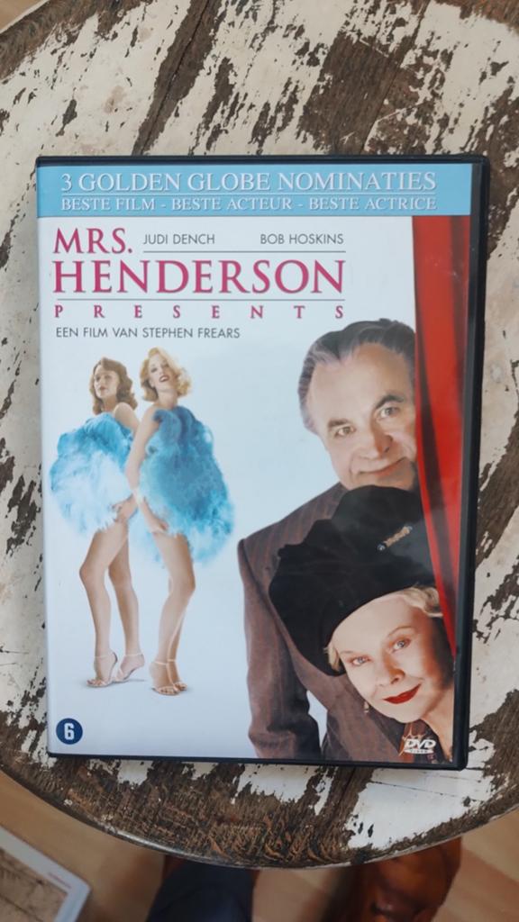 Mme Henderson présente Judi Dench et Bob Hoskins, CD & DVD, DVD | Classiques, À partir de 6 ans, 1980 à nos jours, Enlèvement ou Envoi