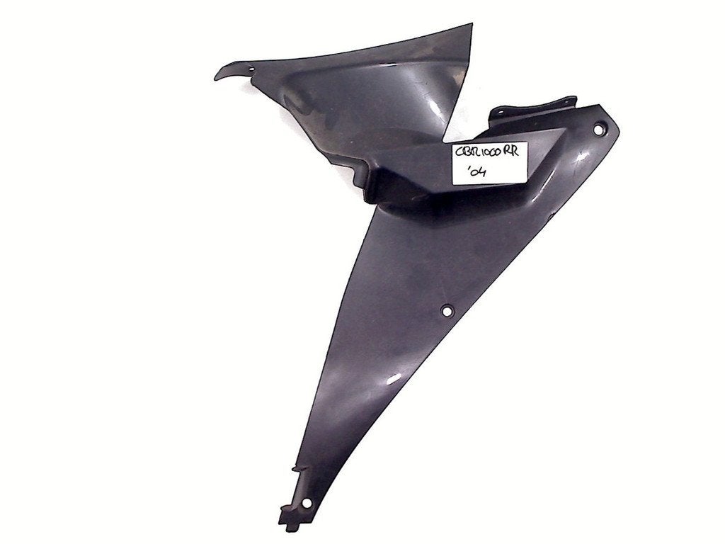 CARENAGE INTERNE PANNEAU GAUCHE Honda (64375-MELA), Dhr. S. di Majo, Utilisé, Info@cama-motorparts.nl, P.J. Troelstraweg 8 8
3144 CX  MAASSLUIS, NL