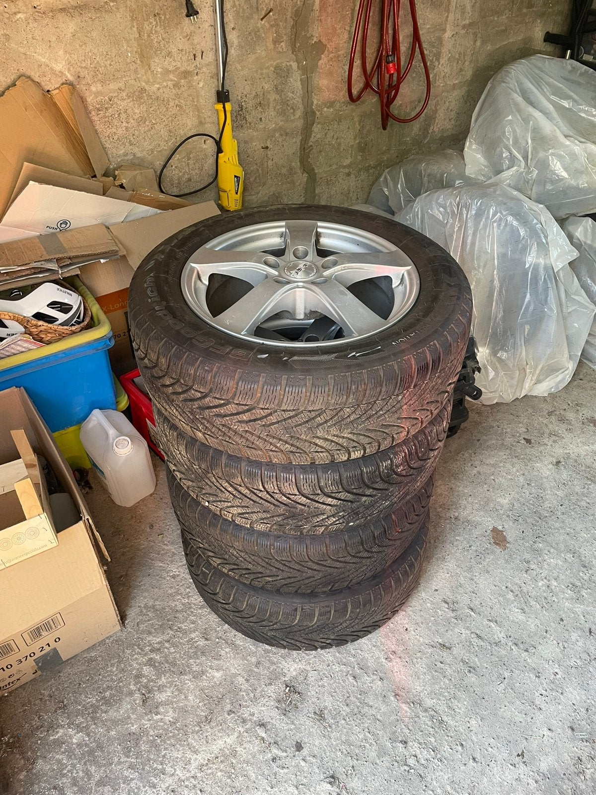 205 60 R16 Winterband/Velg, Auto-onderdelen, Ophalen, 16 inch, Banden en Velgen, 205 mm
