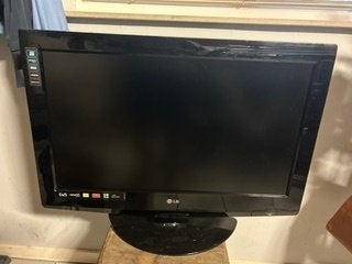LCD TV   32LG2000, TV, Hi-fi & Vidéo, 60 à 80 cm, Comme neuf, HD Ready (720p), LCD