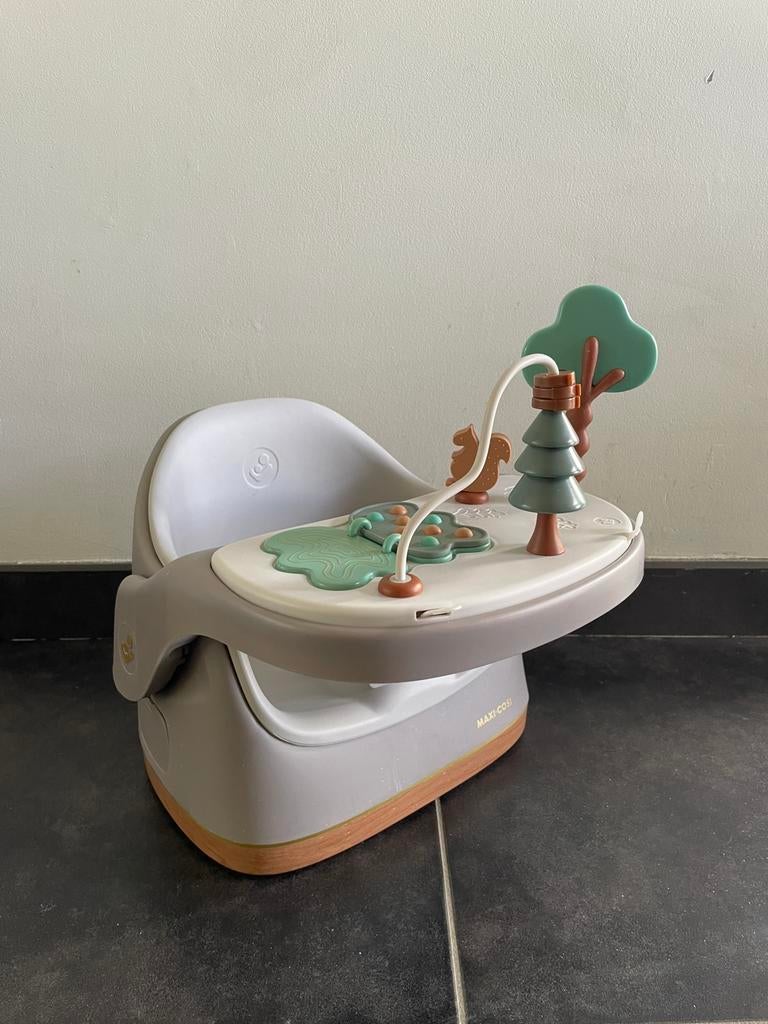 Maxi-cosi Jay plus 3-in-1 eetstoel, Kinderen en Baby's, Kinderstoelen, Ophalen, Nieuw