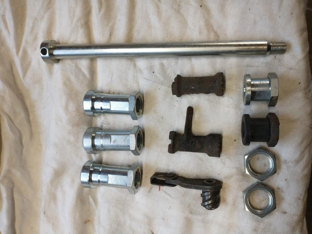 NSU MAX  Lot Onderdelen., Motoren, Ophalen, Gebruikt