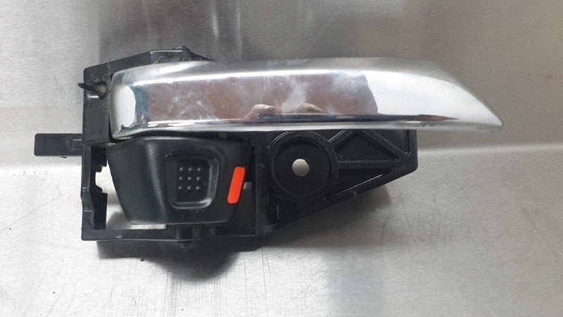 POIGNEE EXTERIEURE AVANT DROITE Suzuki Baleno (EW / FW), Utilisé, Avant, Suzuki