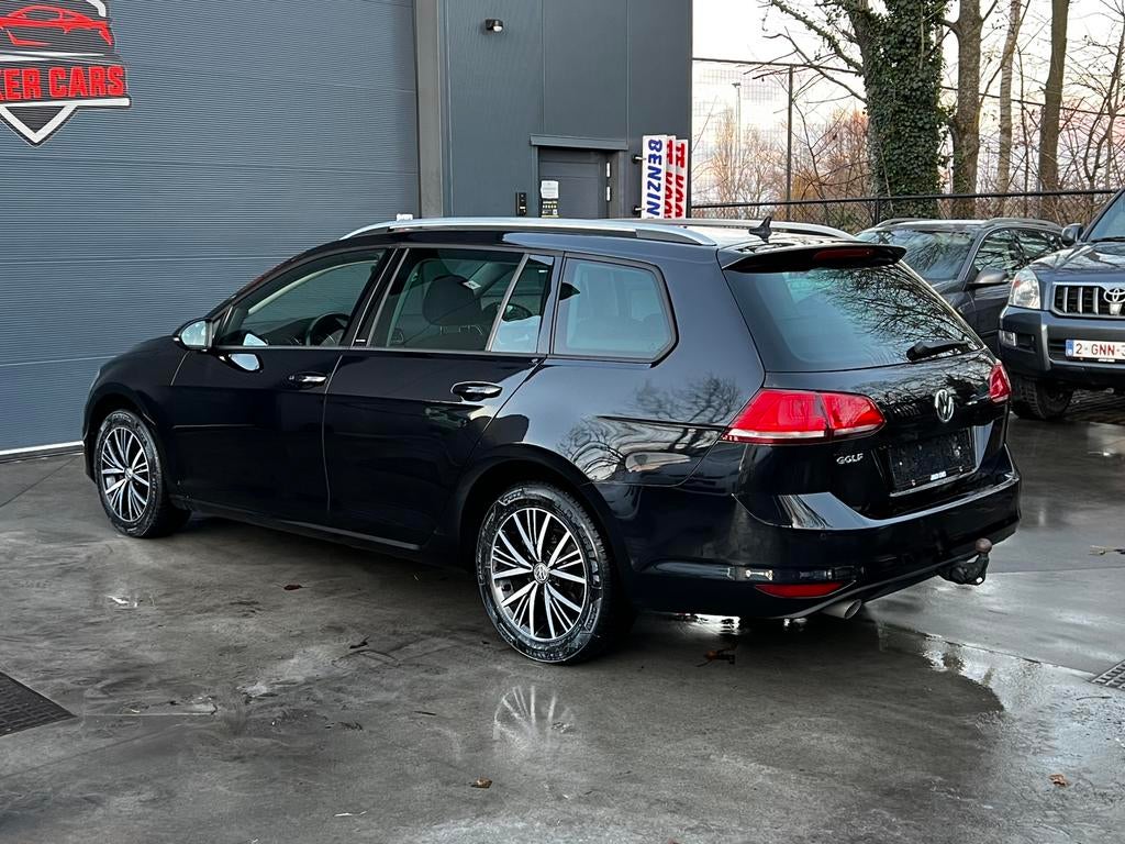Volkswagen Golf Variant 1.6 TDI BlueMotion DSG Allstar, Automaat, Stof, 4 cilinders, Zwart