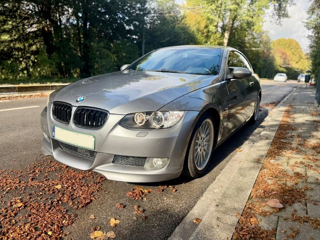 Bmw 325i Cabriolet M-Packet 2007, Autos, Argent ou Gris, Achat, Ordinateur de bord, 4 portes