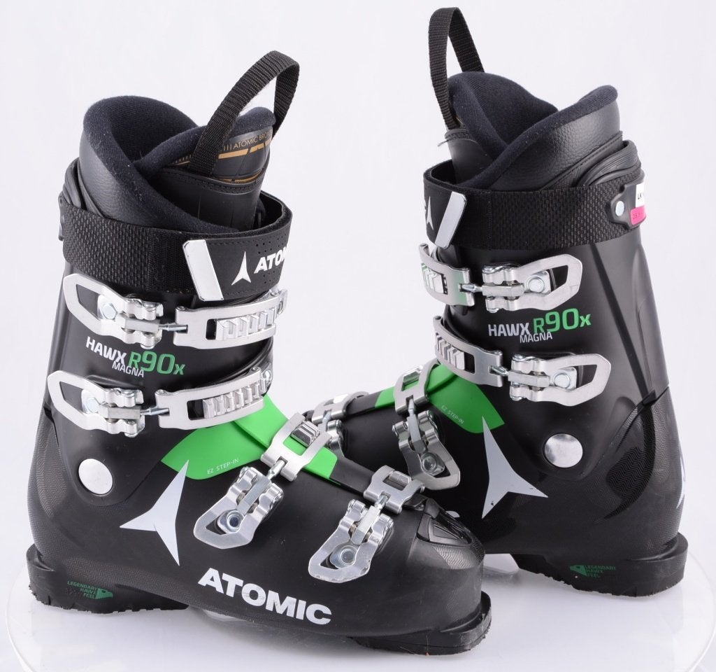 Chaussures de ski 40.5 ; 41EU ATOMIC HAWX MAGNA R90 X, micro, Carving, Utilisé, Atomic, Chaussures