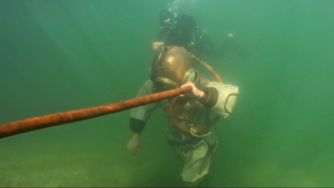 Combinaison de plongée pour scaphandrier, Enlèvement, Utilisé, Combinaison de plongée