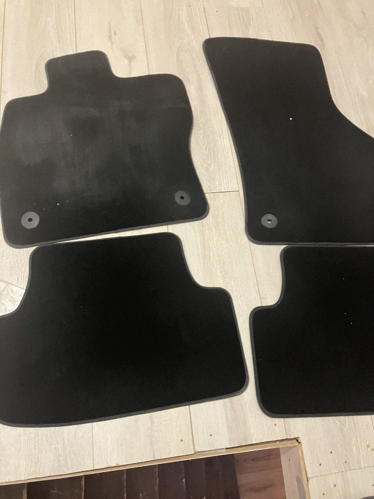 VW Golf MK7 fluwelen tapijt, Auto-onderdelen, Ophalen of Verzenden, Gebruikt, Volkswagen