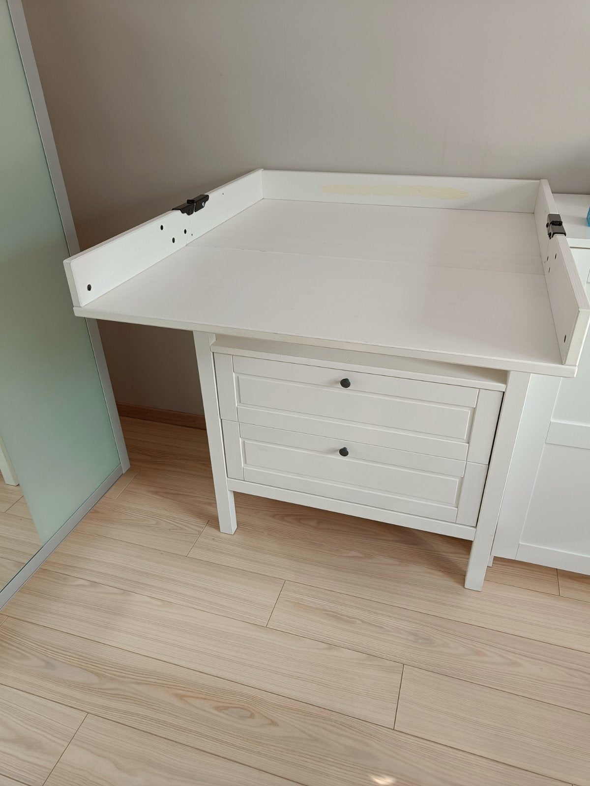 Ikea baby verschoningstafel Hensvik, Ophalen, 50 tot 70 cm, 105 cm of meer, Zo goed als nieuw