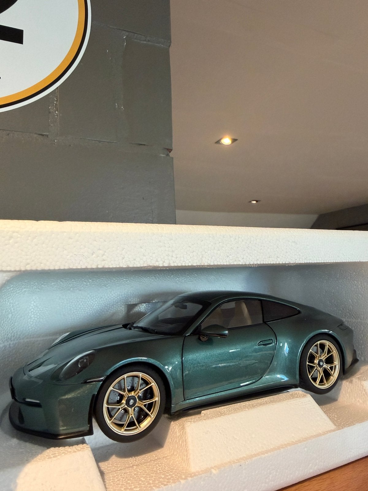 Porsche 992 GT3 Touring, Hobby & Loisirs créatifs, Enlèvement ou Envoi, Comme neuf, Norev