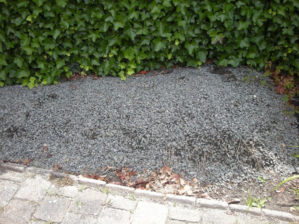 Grind / keitjes / steentjes nog ca. 1 m³ in totaal, Tuin en Terras, Grind, Keien en Split, Ophalen, Gebruikt, Grijs, Kei