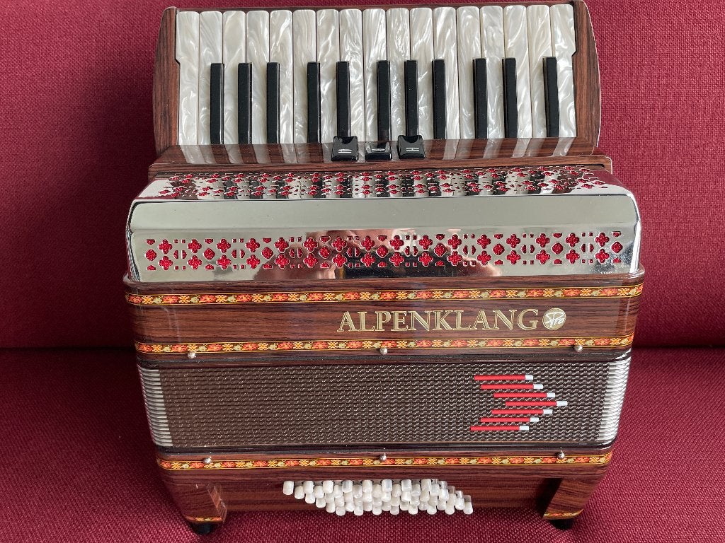 Alpenklang Pro II accordeon . 48 bas .Nieuw. Palisander., Musique & Instruments, Accordéons, Neuf, Accordéon à touches, 48 basses