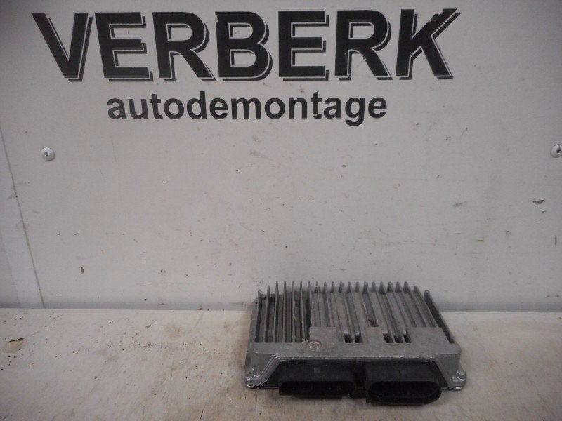 CALCULATEUR MOTEUR ECU BMW 3 serie Compact (E46 / 5), Utilisé, BMW, Petuelring 130
80809  München, DE, Bayerische Motoren Werke AG