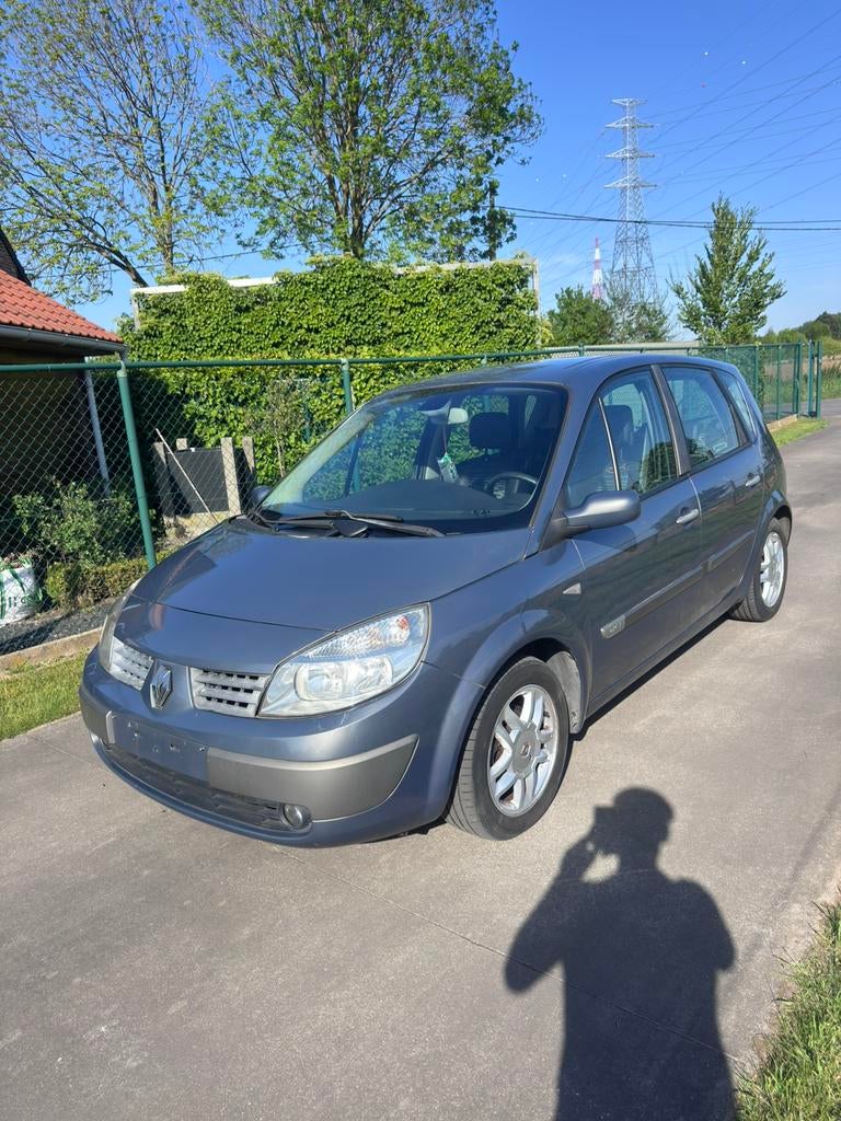 Renault Megane Scenic 1.5 DCI met keuring voor verkoop 1950e, Achat, Boîte manuelle, Entretenue par le concessionnaire, Noir