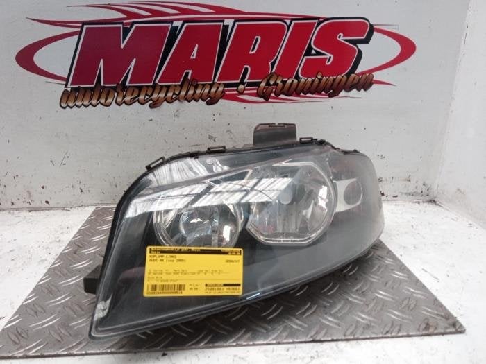 Phare gauche d'un Audi A3, -, -, 3 mois de garantie, Audi