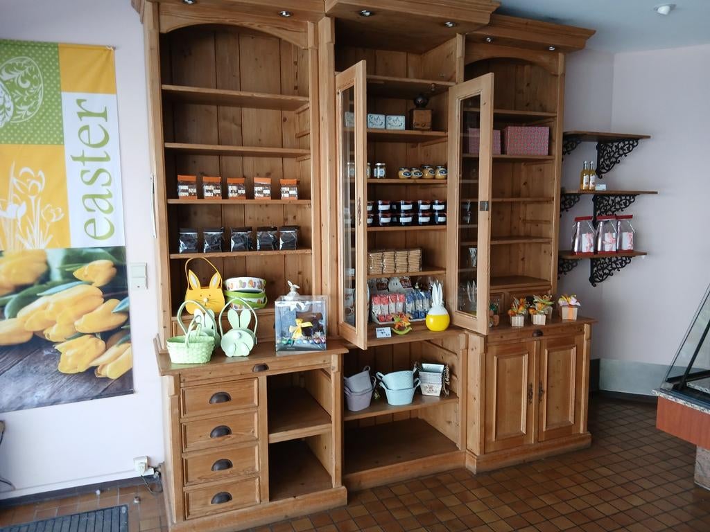 Houten etalage kast goede staat, Ophalen, 200 cm of meer, Provence stijl, Zo goed als nieuw