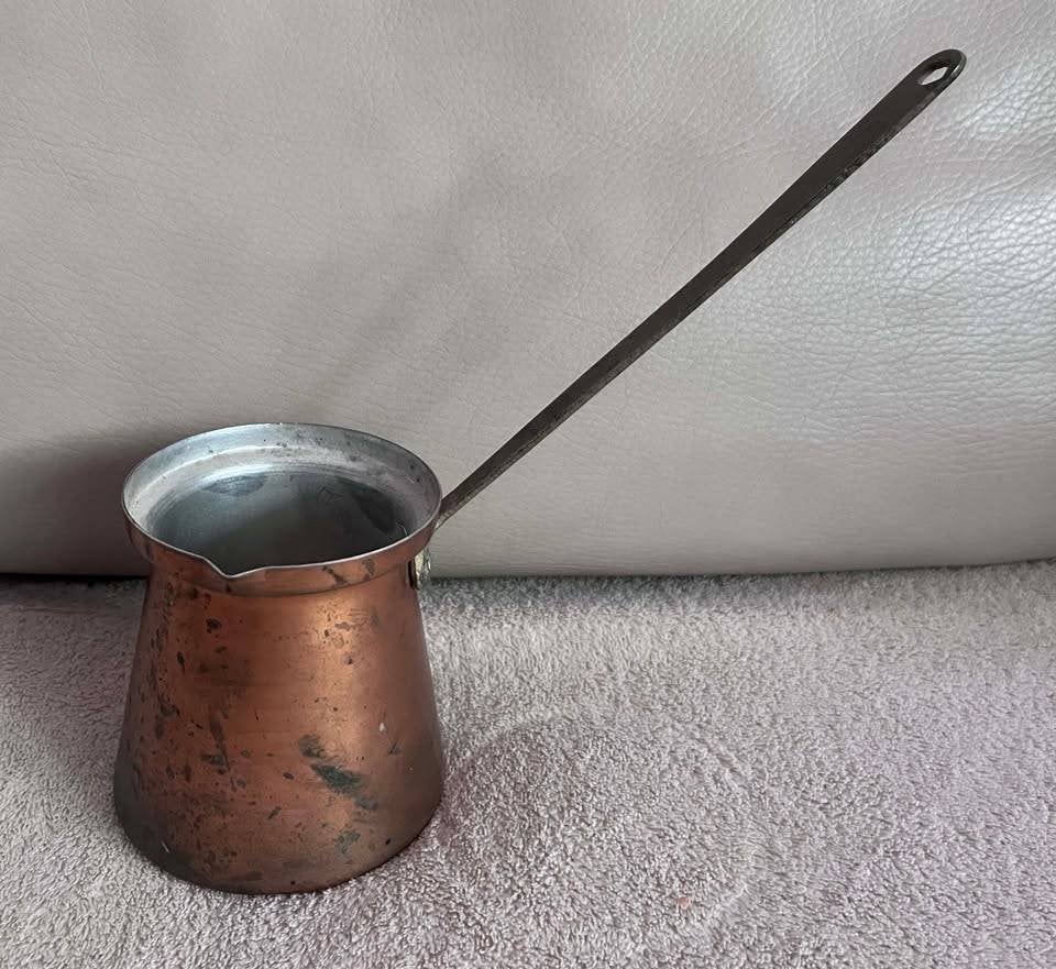 Cafetière ancienne, Enlèvement