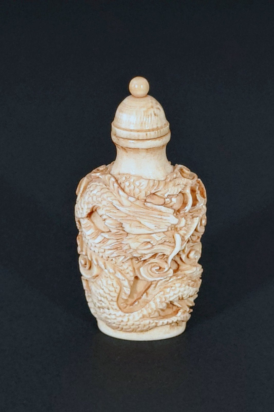 Tabatière en forme de dragon chinois, Enlèvement ou Envoi