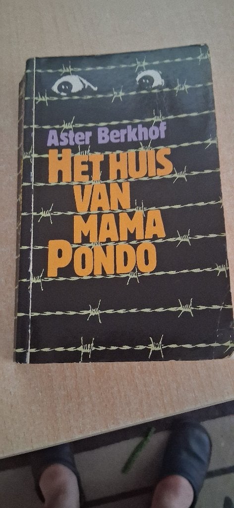 Aster Berkhof - Het Huis van Mama Pondo, Boeken, Aster Berkhof, Nederland, Ophalen, Gelezen