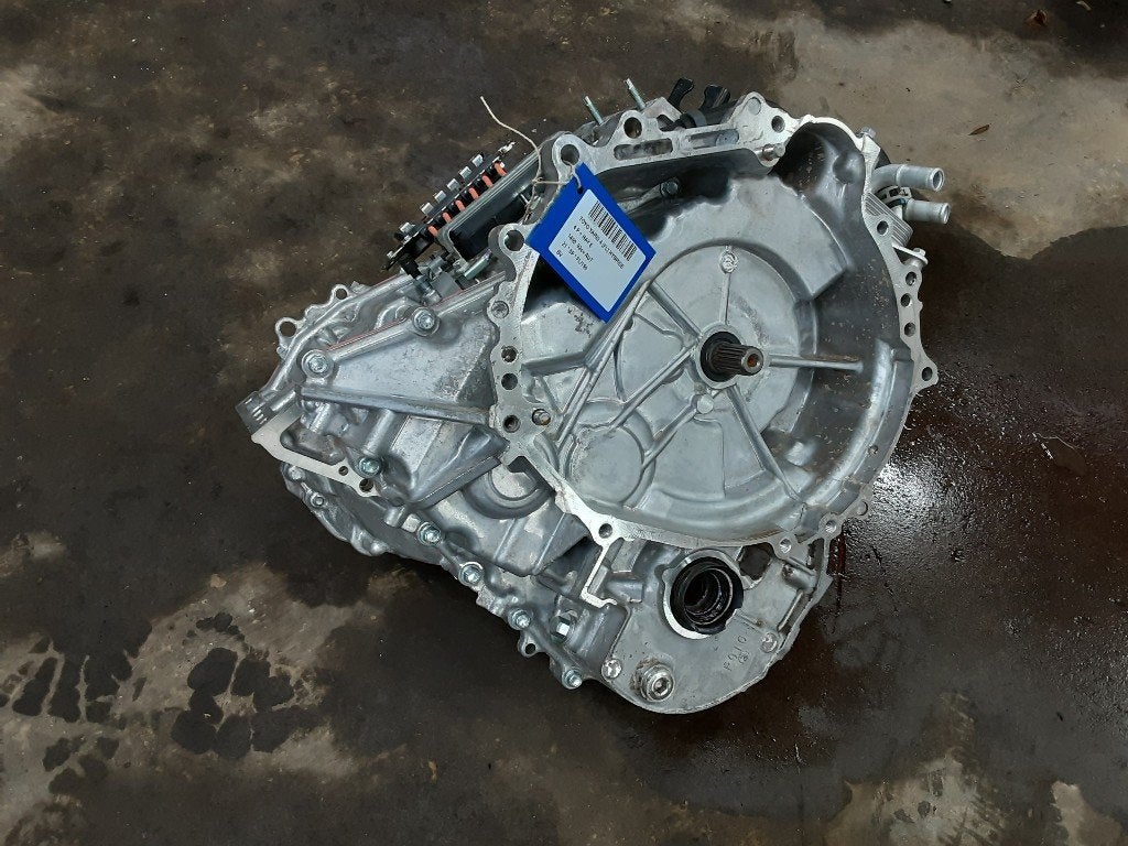 BOITE DE VITESSES AUTOMATIQUE Yaris IV (P21 / PA1 / PH1), Kundenbetreuung@toyota.de, Toyota, Utilisé, Toyota-Allee 2
50858  Köln, DE