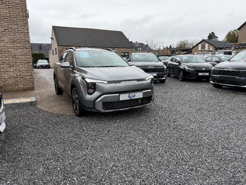 Kia Stonic 1.0 T-GDi 100PK DCT NIEUW MODEL 7J/GARANTIE 0KM, Automaat, Stof, Bedrijf, 5 zetels