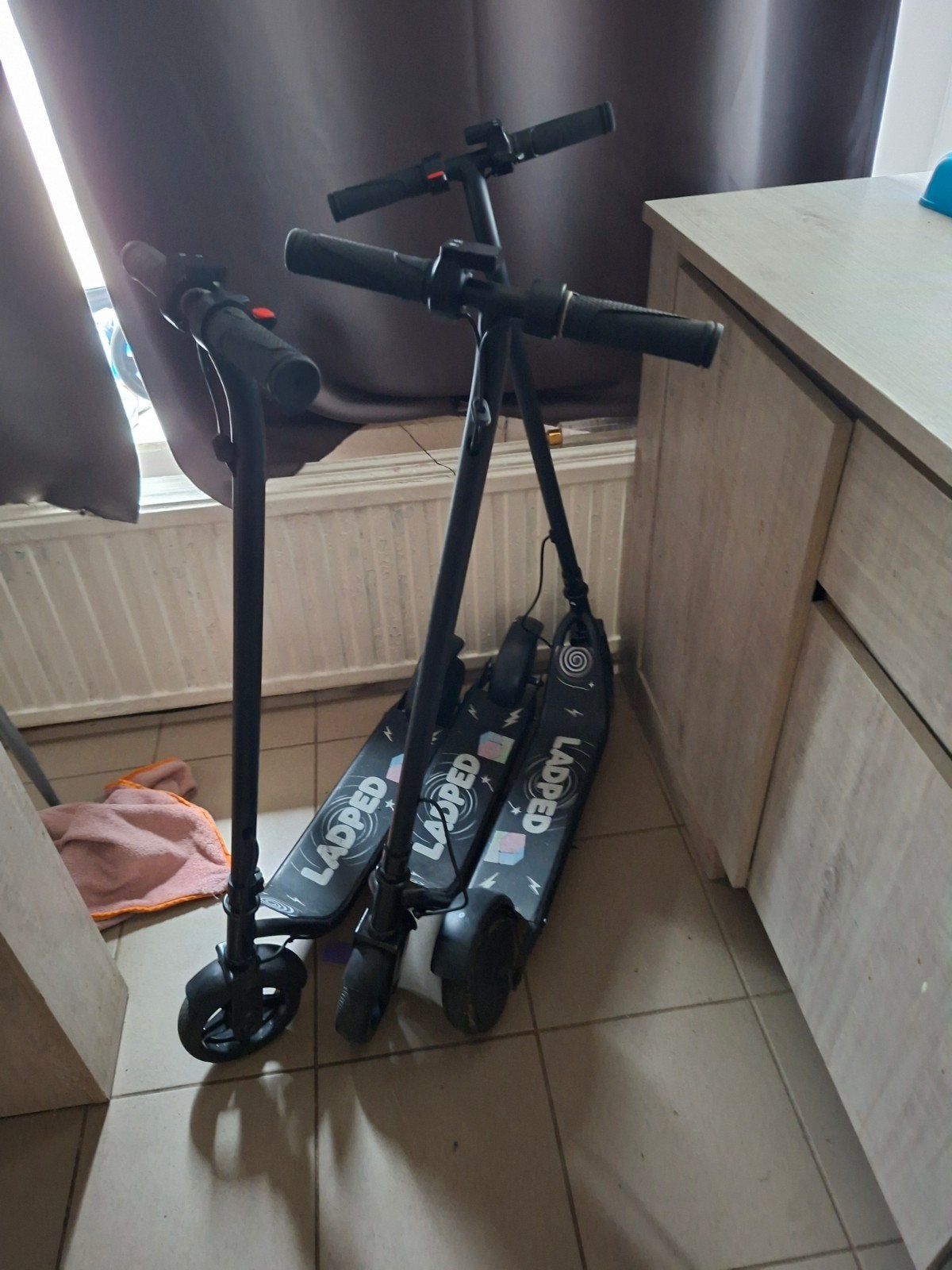 trotinette électrique enfants, Vélos & Vélomoteurs, Enlèvement, Comme neuf