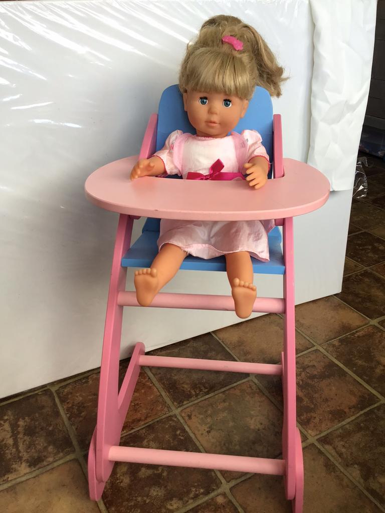 Poppenstoel Baby Born en poppendrager en pop, Ophalen, Zo goed als nieuw