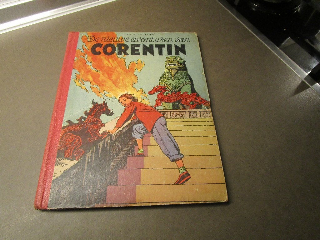 TOT ZONDAG: Nieuwe avonturen Corentin - HC - 1e druk - 1952, Livres, BD, Utilisé, Une BD, Enlèvement ou Envoi