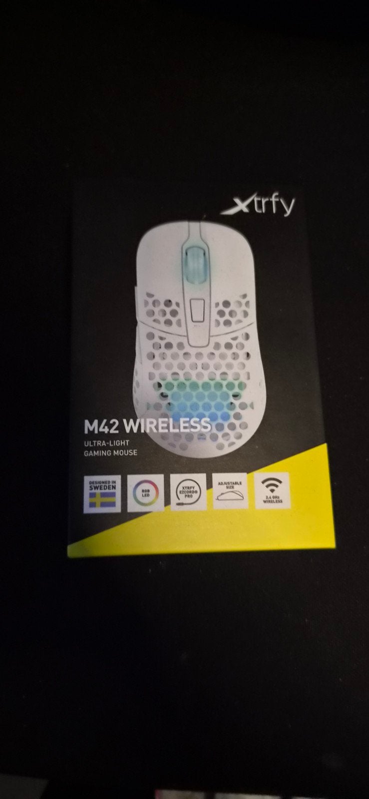 CHERRY XTRFY M42 RGB WIRELESS, Computers en Software, Ophalen of Verzenden, Muis, CHERRY XTRFY