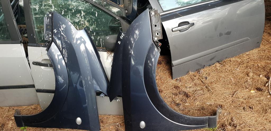 OPEL MERIVA VOORSCHERMEN CODE Z168  BJ 2004 TOT 2010, Auto-onderdelen, Gebruikt, -, -, Ophalen of Verzenden