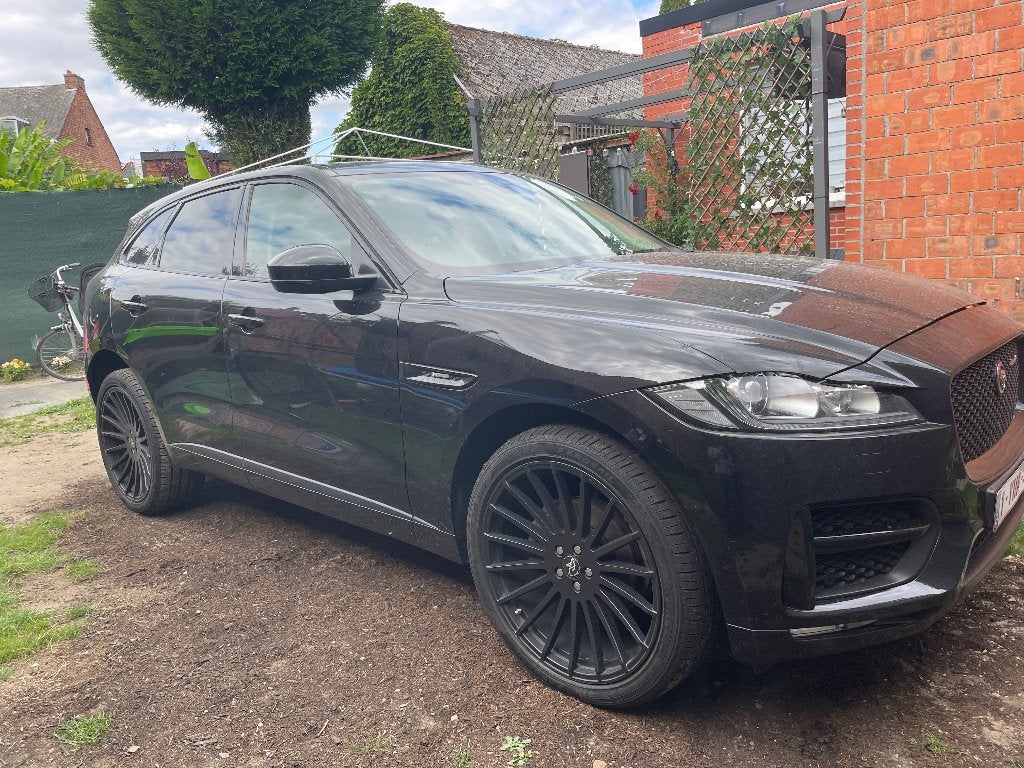 Jaguar F pace met Defect Motor, Ophalen, Jaguar