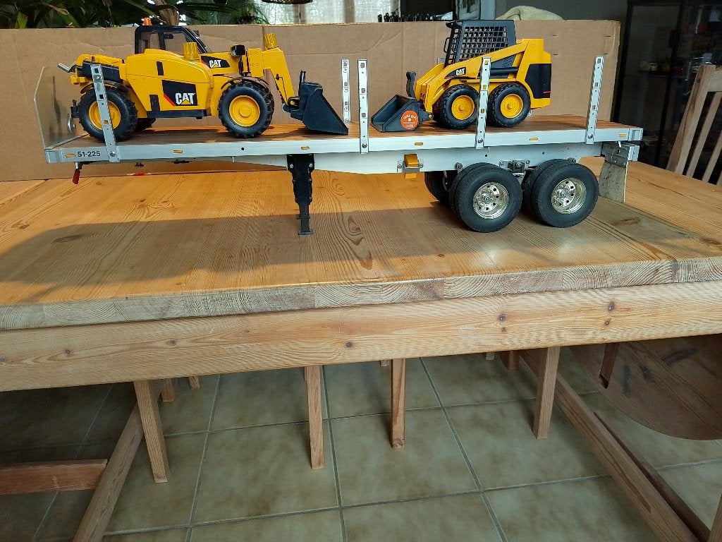 Tamiya flatbed trailer ( rc vrachtwagen), Hobby en Vrije tijd, Ophalen, Zo goed als nieuw, Schaal 1:14, Auto onroad