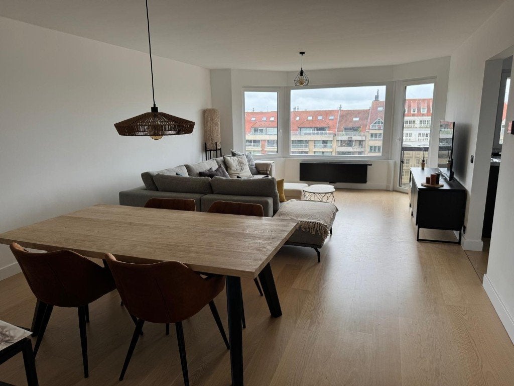 LASTMINUTE Gerenoveerd appartement Heist-aan-Zee, Vakantie, Eigenaar