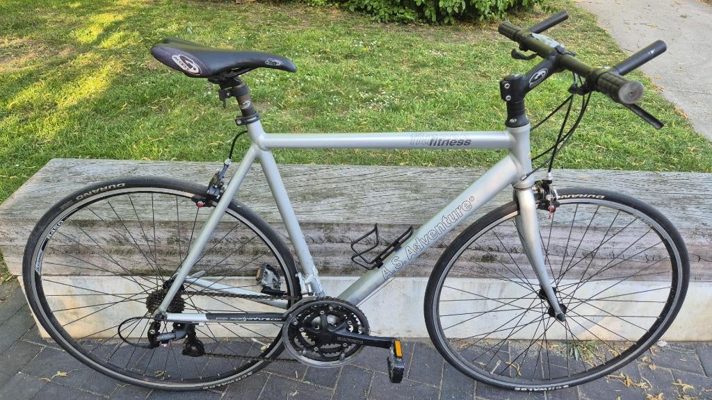 Mooie Racefiets “Adventure” x 28 inch – Perfecte staat, Fietsen en Brommers, Gebruikt, 57 tot 61 cm, Ophalen, Overige merken
