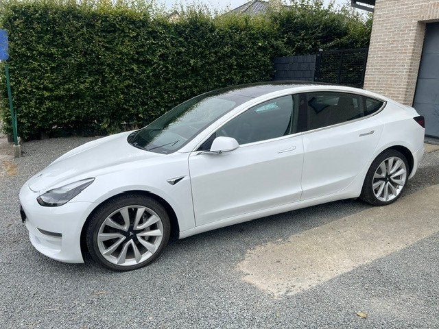 Tesla Model 3 Dual Motor AWD Long Range Boost d'accélération, Autos, Cuir, Achat, https://public.car-pass.be/verify/7689-0135-9856