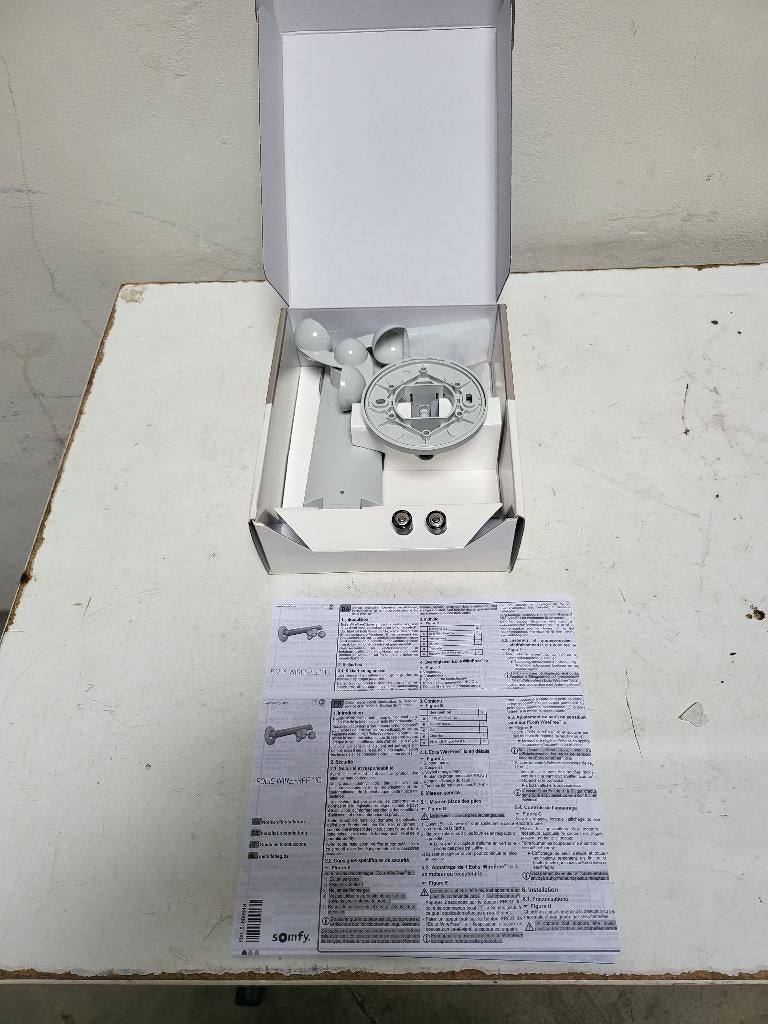 Somfy EOLIS WIREFREE io Ref. : 1816084 ( Nieuw), Jardin & Terrasse, Voiles d'ombrage, Neuf, Enlèvement ou Envoi