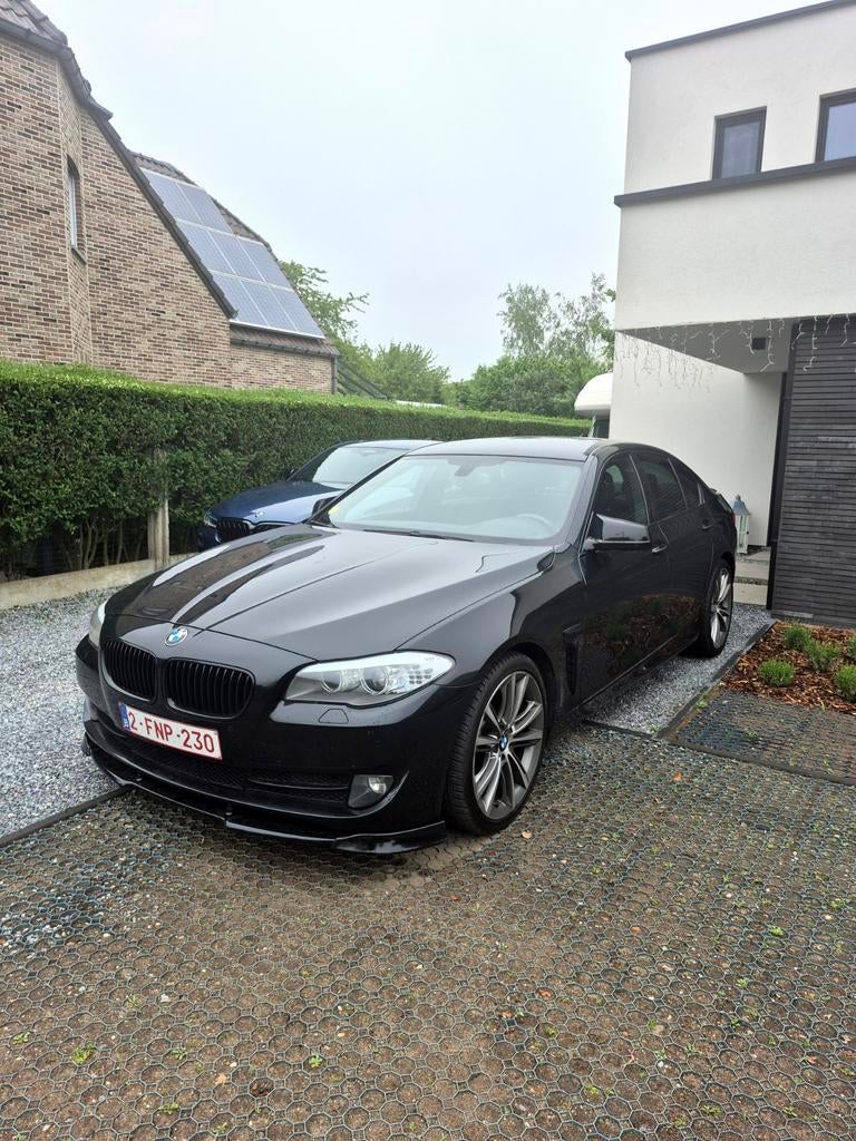 Bmw 520d f10 230pk, Auto's, Automaat, 4 deurs, Achterwielaandrijving, Zwart