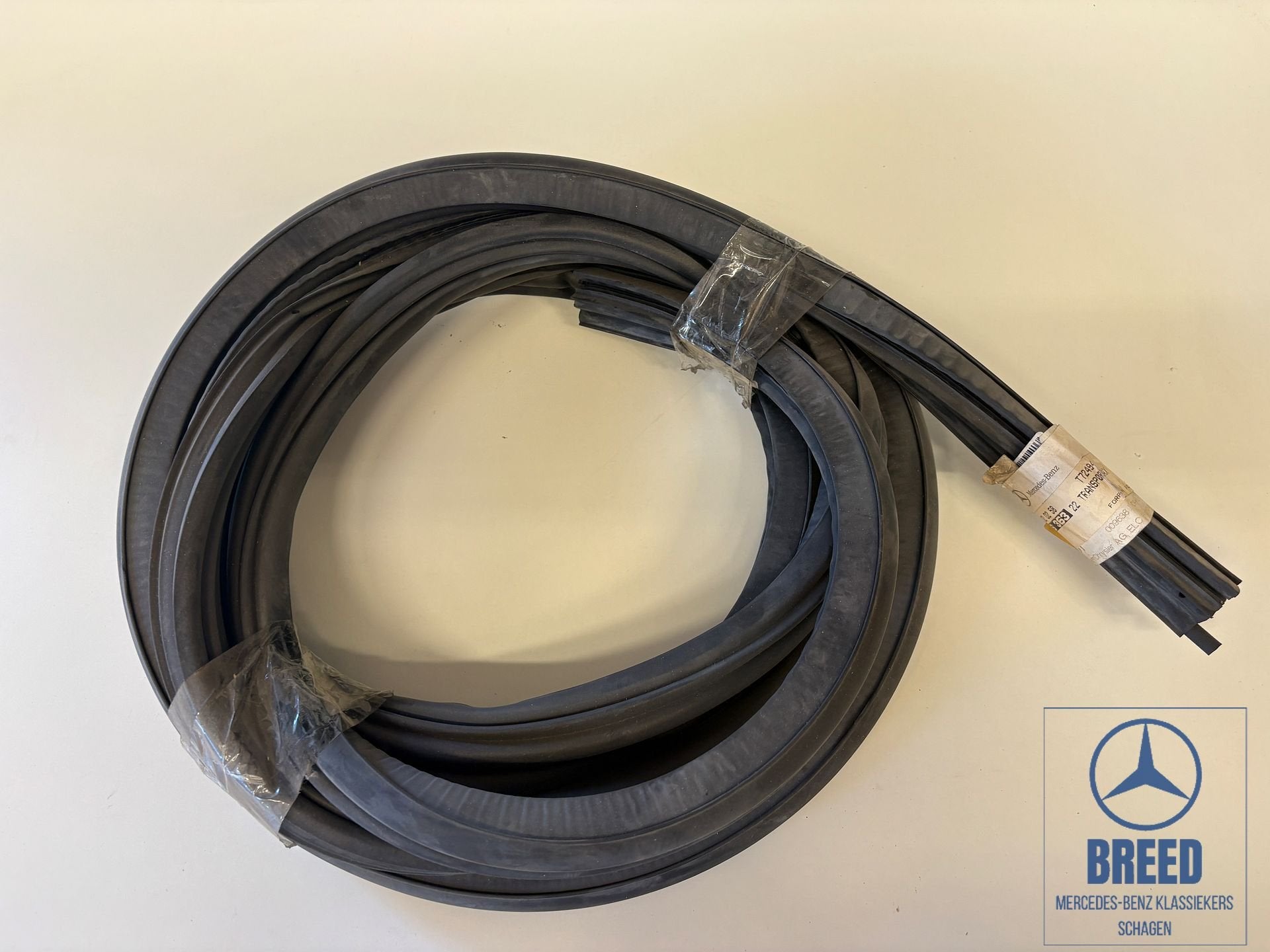 NOS deurrubber voor Mercedes-Benz W638 Vito Viano, Neuf, -, -, Enlèvement ou Envoi