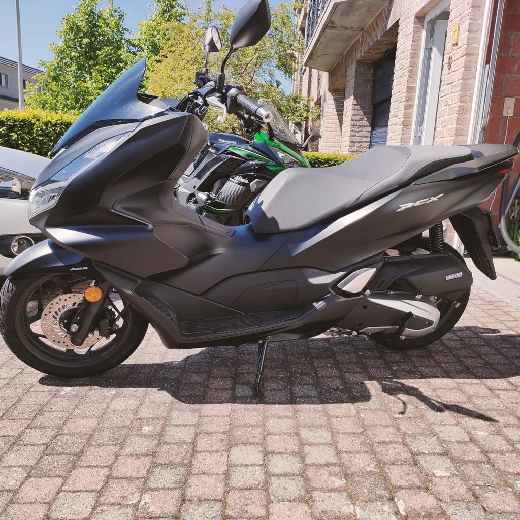 Honda pcx 125cc, Motoren, Particulier