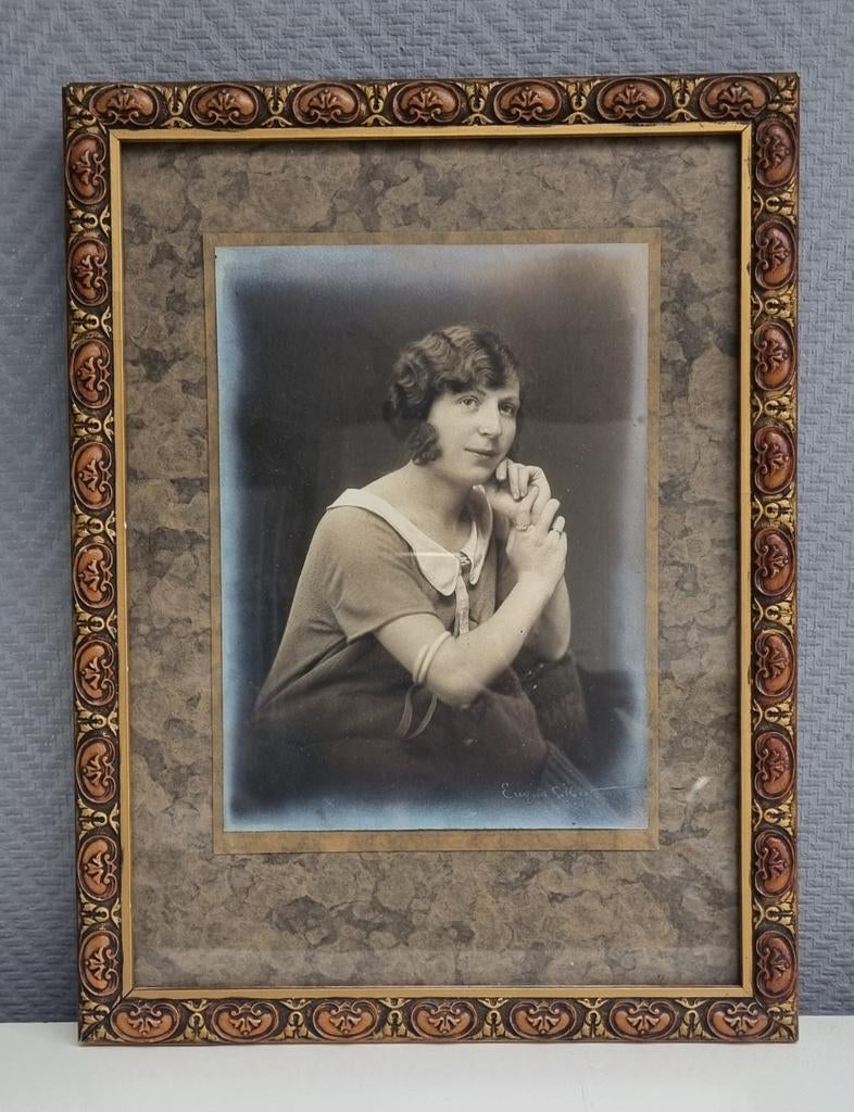 Potrait Vintage "Année Folle"Signé Eugène Gilbert., Antiquités & Art, Enlèvement