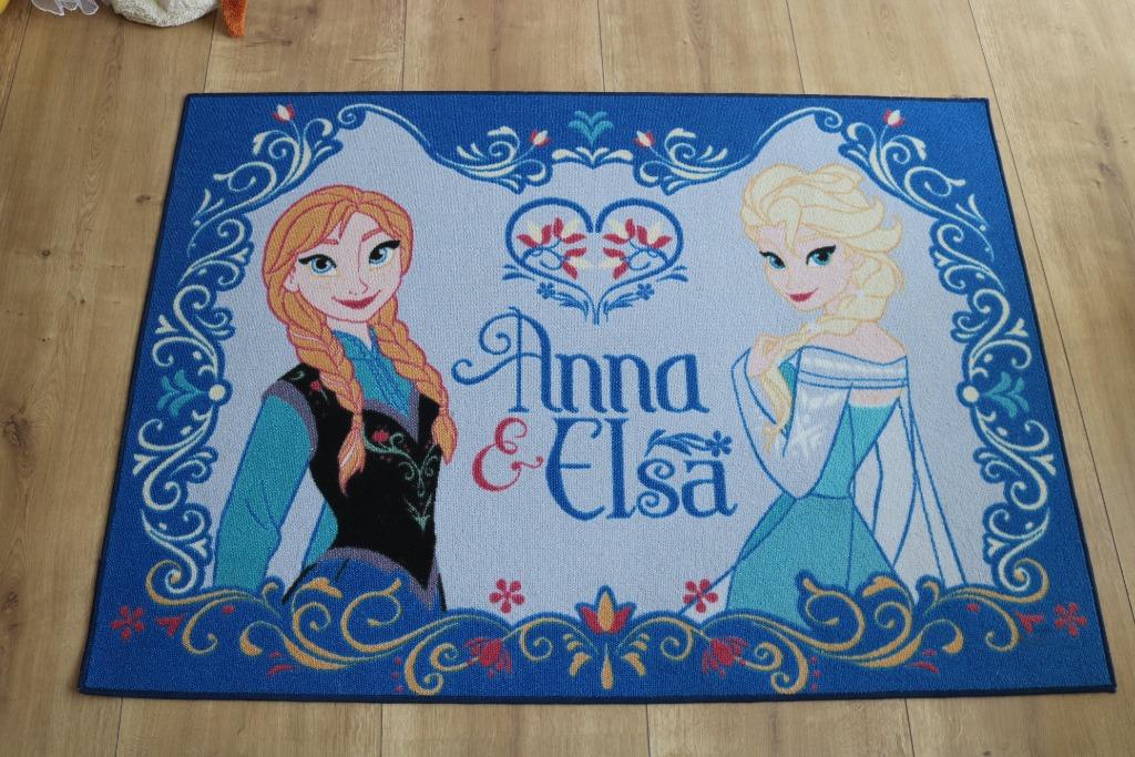 mat Anna en Elsa, Ophalen of Verzenden, Zo goed als nieuw, Kleed of Kussen