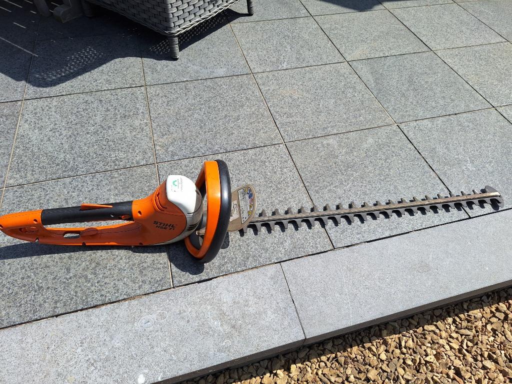 heggenschaar Stihl HSE 71 voor onderdelen of herstelling, Enlèvement, Utilisé, Électrique, Stihl