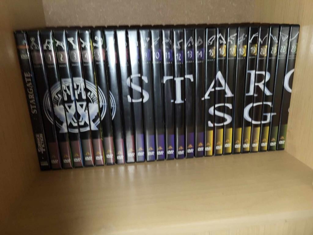 Coffret DVD Stargate SG-1, Enlèvement ou Envoi, Tous les âges, Coffret, Science-Fiction et Fantasy