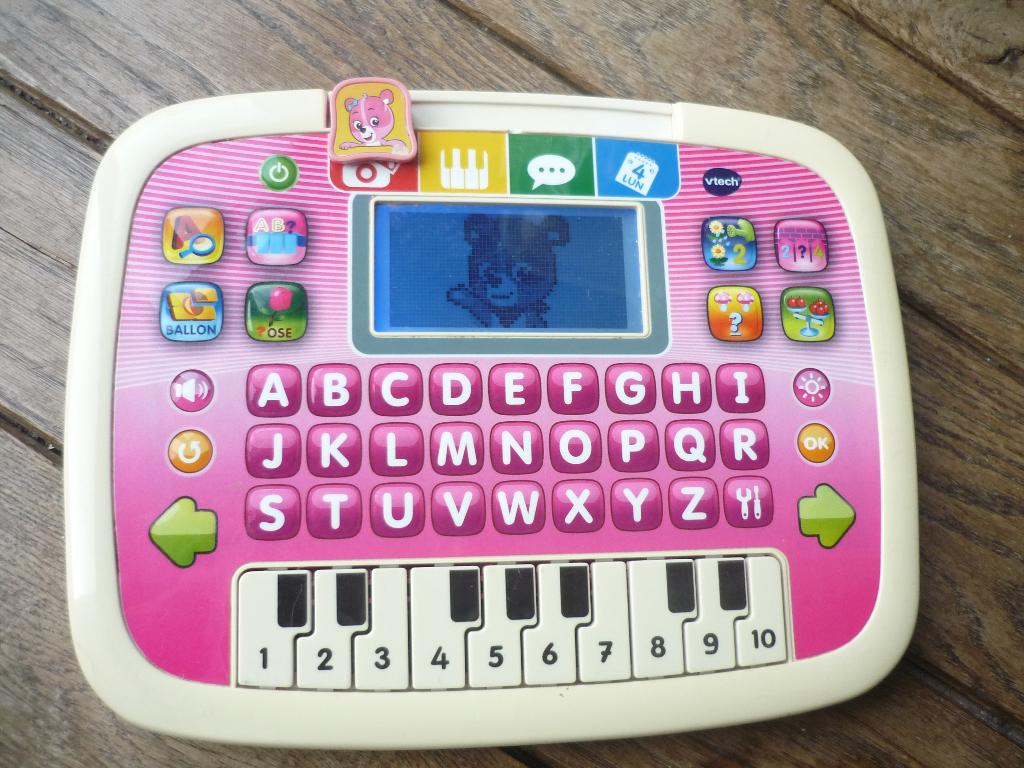 Ordinateur éducatif P'tit Genius Ourson Vtech Rose, Enlèvement, Utilisé, 2 à 4 ans