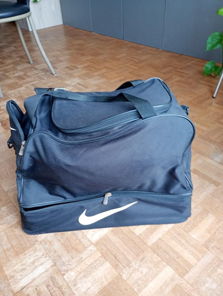 Voetbalzak Nike, Ophalen, Zo goed als nieuw