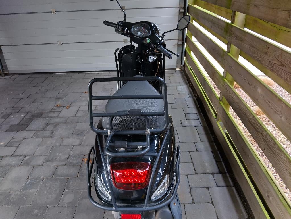 Scooter La Souris Sourini R - Special Edition + helm, Fietsen en Brommers, Ophalen, Gebruikt, Klasse B (45 km/u), Benzine