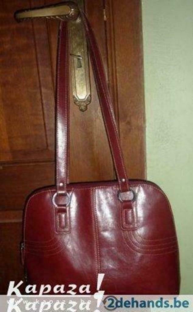 Rode/bordeaux handtas C&A, Ophalen of Verzenden, Zo goed als nieuw, Overige kleuren, Handtas
