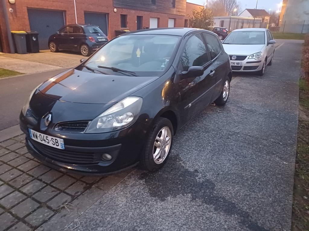 Renault clio ||| 1.2 16v rien a prévoir, Particulier, Te koop