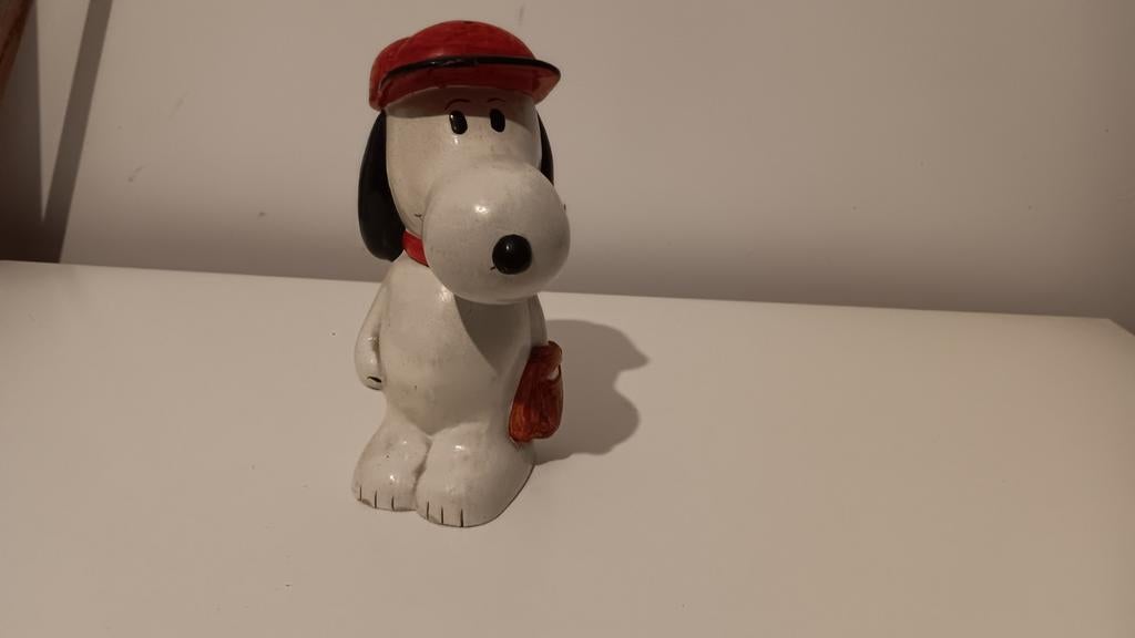 vintage snoopy spaarpot, Verzamelen, Ophalen of Verzenden, Gebruikt, Steen, Aardewerk of Keramiek, Strip- of Tekenfilmfiguur