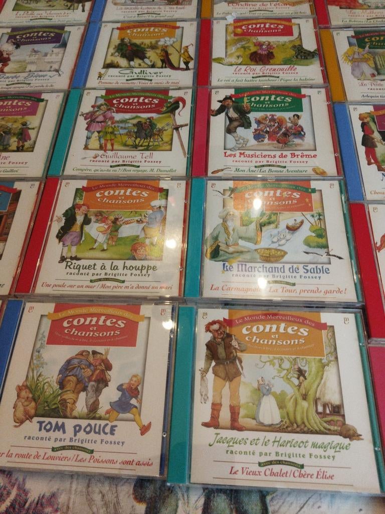 35 cd contes et chansons de Brigitte Fossey, À partir de 6 ans, Comme neuf, Éducatif, TV non fictionnelle